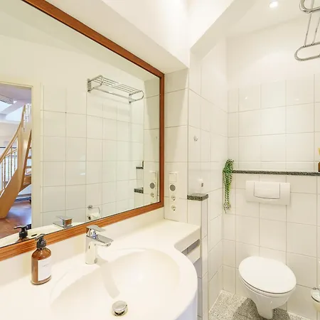 Maisonette Am Holstentor Mit Dachterrasse Und Heimkino Lübeck