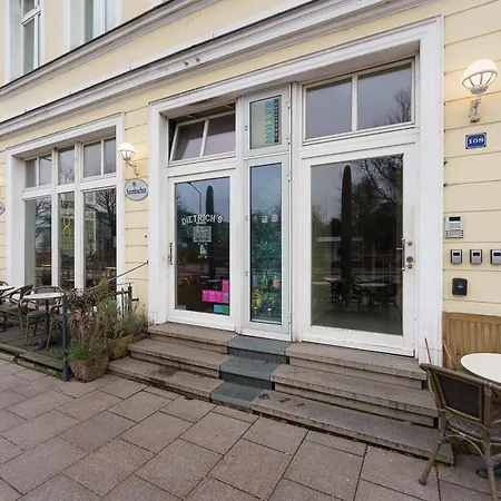 Maisonette Am Holstentor Mit Dachterrasse Und Heimkino Lübeck
